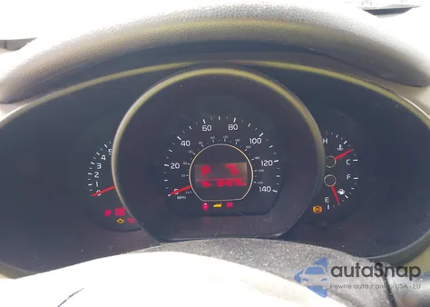 2014 Kia Soul z USA, uszkodzony, nr VIN KNDJN2A25E7740207